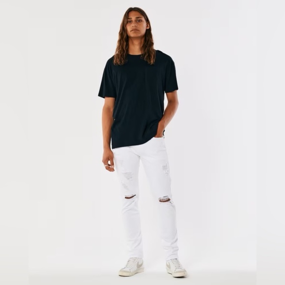 Hollister - RIPPED WHITE SUPER SKINNY JEANS size 34 x 32
